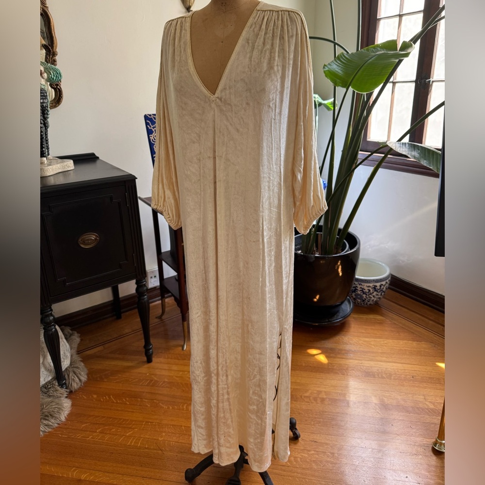 SOLD Saks Fifth Avenue Cream Midi House Dress/ Kaftan